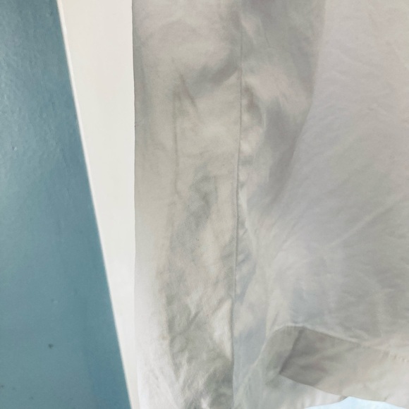 J. Crew cream bermuda Shorts Classic Tailored 4 - Picture 4 of 5